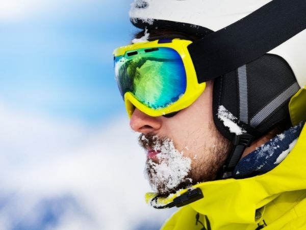 Czy powinieneś kupować gogle narciarskie do jazdy na nartach?
