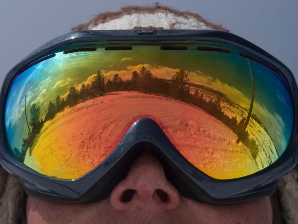 Najlepsze gogle narciarskie dla mężczyzn: Co musisz wiedzieć przed zakupem